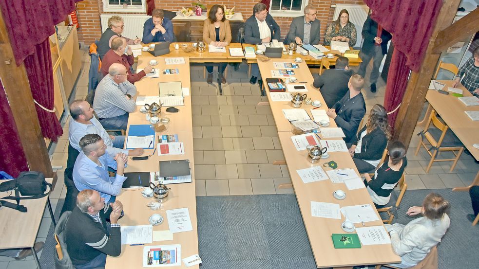 Im Leezdorfer Gemeinderat (hier bei seiner Konstituierung im November 2021) ging es zuletzt erneut hoch her. Foto: Thomas Dirks