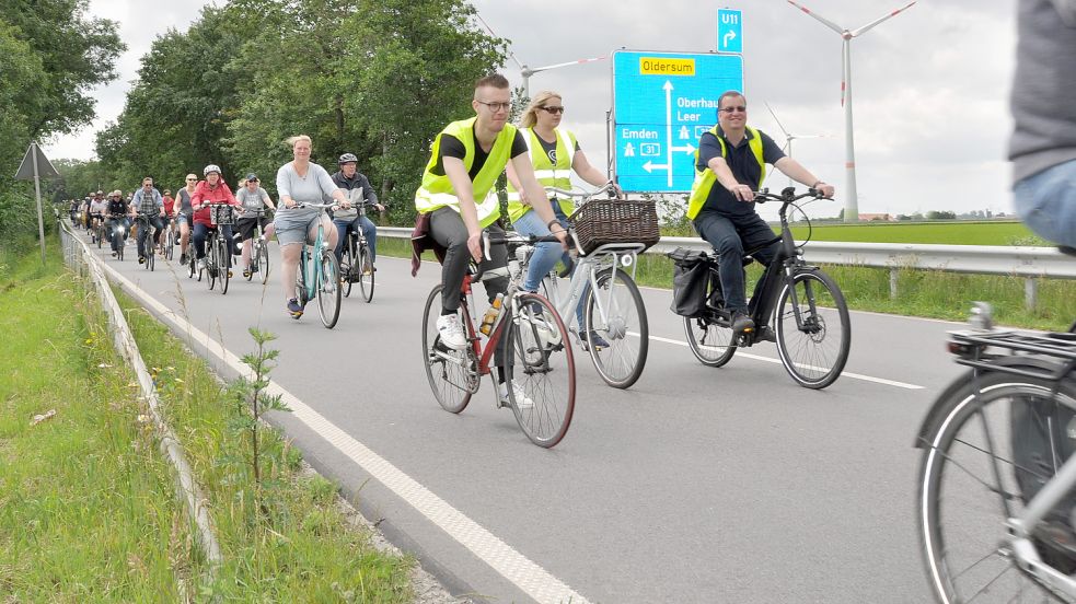 Die Brücke über die Autobahn 31 ist für die Radfahrer zwischen Oldersum und Riepe eine gefährliche Stelle. Foto: Kim Hüsing