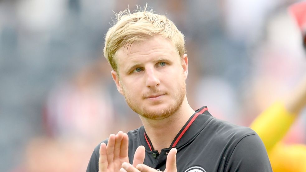 Freut sich nach seiner Fußballerkarriere auf ein Leben mit weniger Druck: Martin Hinteregger. Foto: Arne Dedert/dpa