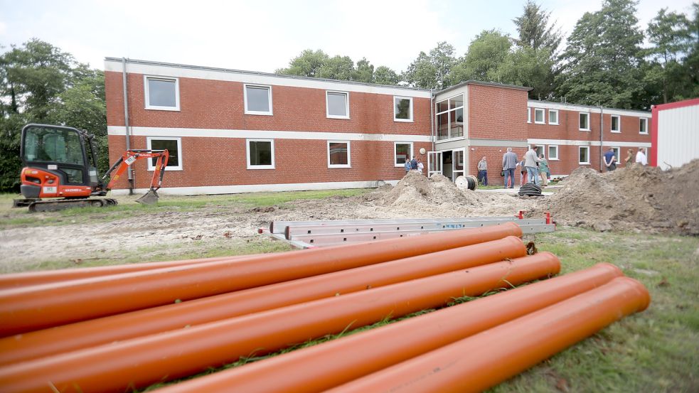 Baggern und buddeln: Für eine halbe Million Euro wurde das Gebäude 22 auf dem Kasernengelände hergerichtet. Foto: Romuald Banik
