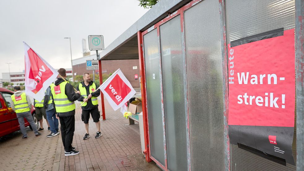 Die Instandhaltungstechniker sind im Warnstreik. Foto: Christian Charisius