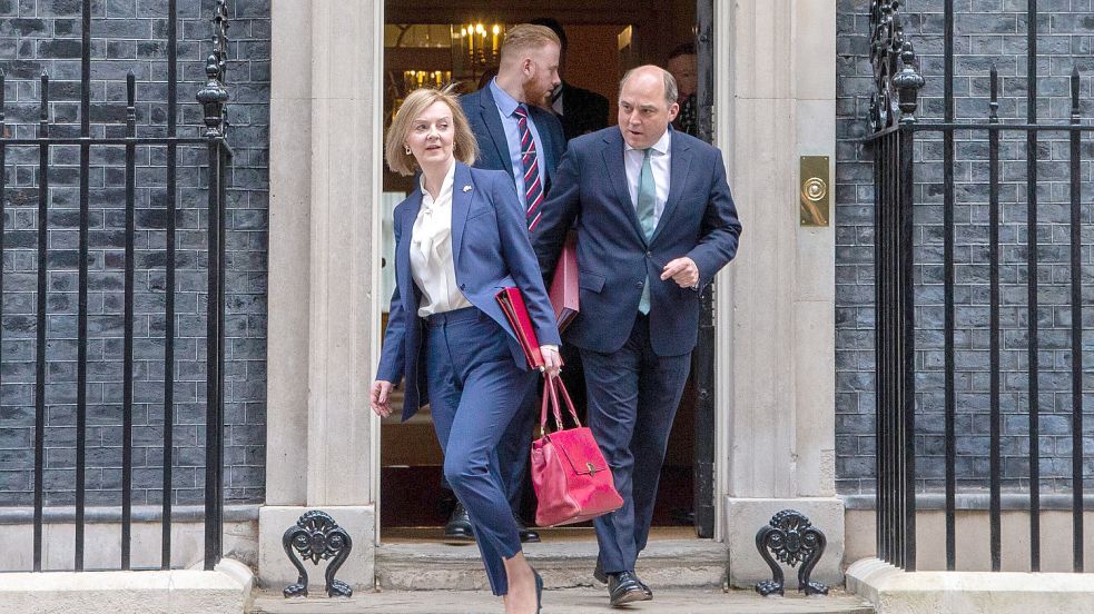 Liz Truss (l.) und Ben Wallace (r.) sind nur zwei von vielen möglichen Anwärtern auf eine Nachfolge von Boris Johnson. Foto: IMAGO IMAGES/ZUMA Wire