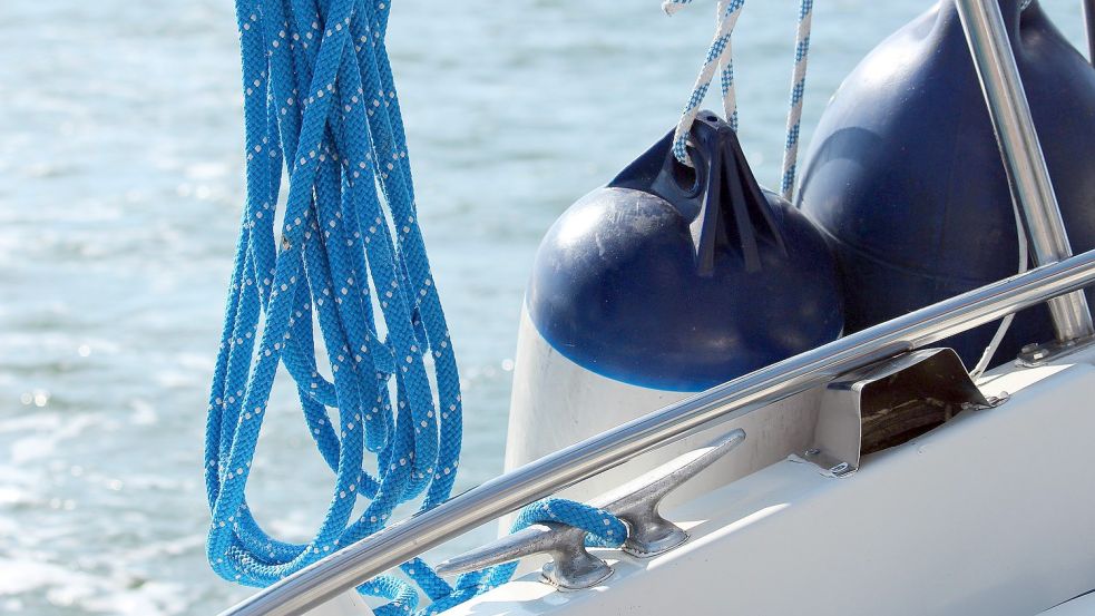 Am Dienstag strandete ein Boot aus bislang ungeklärter Ursache auf den Norderneyer Strand. Symbolfoto: Pixabay