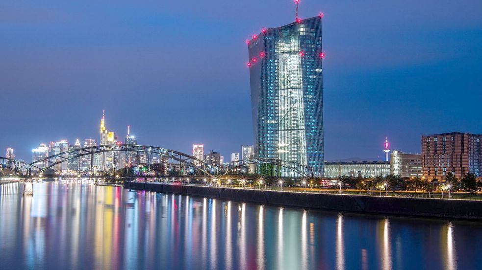 Die EZB warnt: Banken müssen sich besser auf Klimawandel-Folgen einstellen. Foto: Boris Roessler/dpa
