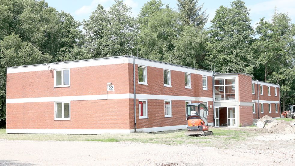Nun Flüchtlingsheim: Das Gebäude 22 auf dem Kasernengelände. Foto: Romuald Banik