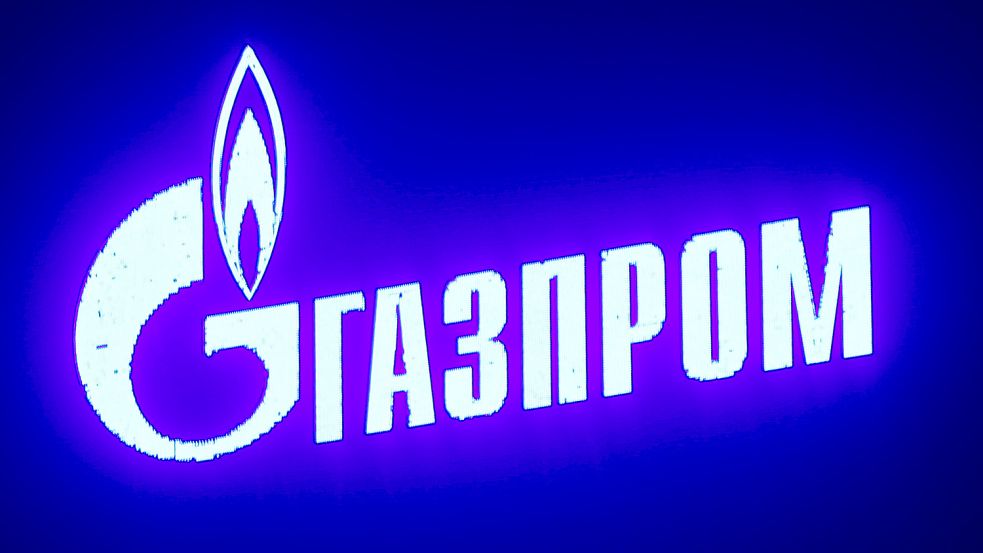 Logo der russischen Gazprom: Wegen Wartungsarbeiten an der Pipeline Nord Stream 2 stoppt der Konzern die Gaslieferungen an Deutschland für vorerst zehn Tage. Foto: dpa