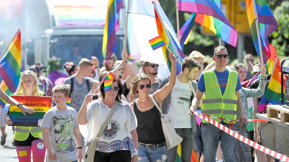 Seit 2014 findet der CSD in Aurich statt. Nur 2019 musste das Orga-Team aus persönlichen Gründen passen. Und 2020 machte Corona einen Strich durch die Rechnung. Foto: Stephan Friedrichs