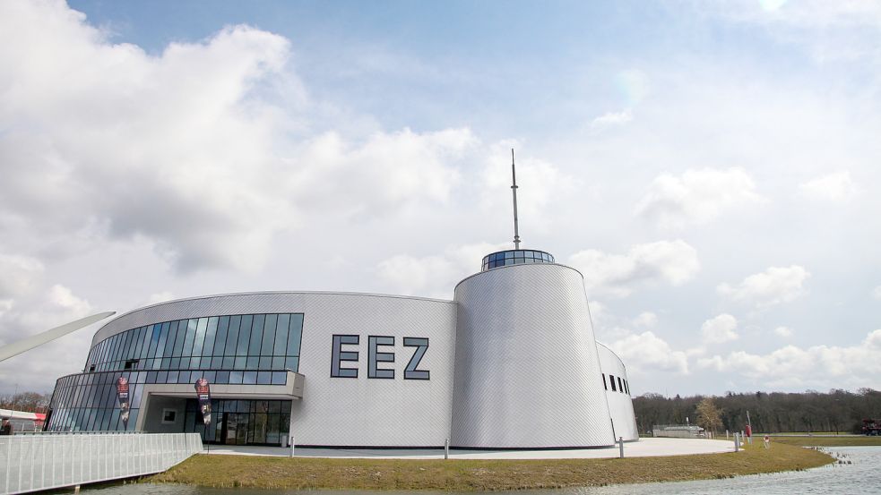 Das Energie-Erlebnis-Zentrum ist deutlich energieeffizienter als das Rathaus, deshalb sollen die Ratssitzungen bald dort stattfinden. Foto: Romuald Banik