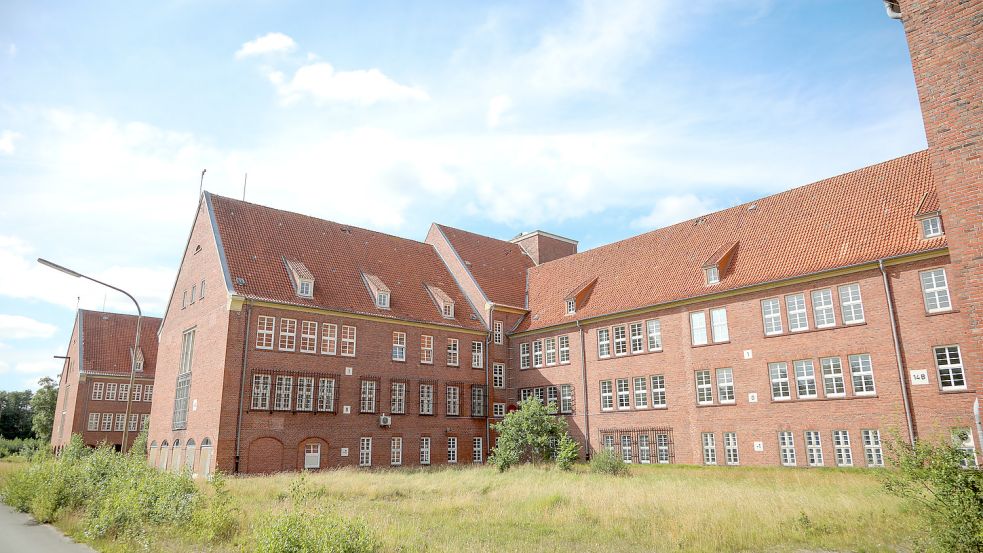 Das Divisionsgebäude weckt derzeit verschiedene Begehrlichkeiten. Foto: Romuald Banik