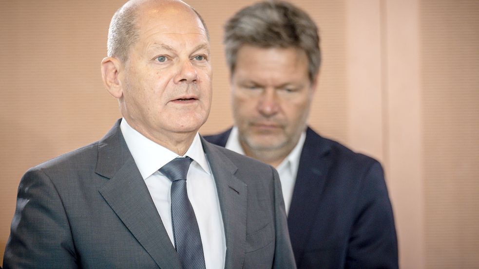 Unter Druck: Kanzler Olaf Scholz und sein Wirtschaftsminister Robert Habeck. Foto: dpa