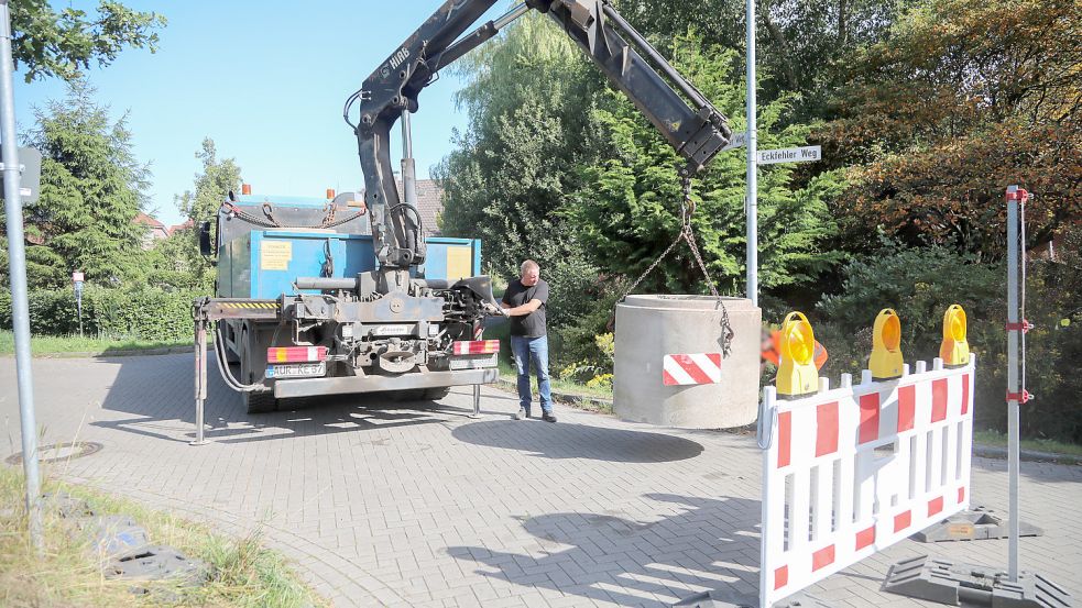 Die Kreuzung Eckfehler Weg/Dickfehler Weg ist seit Freitag teilweise gesperrt. Foto: Romuald Banik