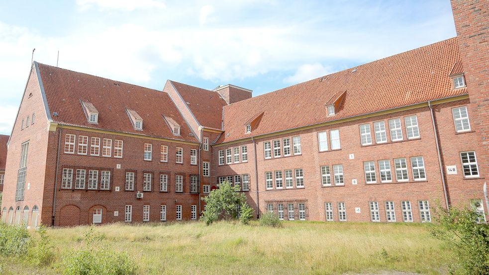 Das Divisionsgebäude kann bis mindestens 2025 für Flüchtlinge genutzt werden. Foto: Romuald Banik