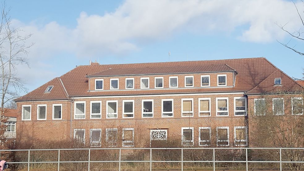 Grundschule, Waldorfschule, Flüchtlingsunterkunft: Das Gebäude am Schultrift wurde in den vergangenen Jahren vielfach genutzt. Foto: Holger Janssen