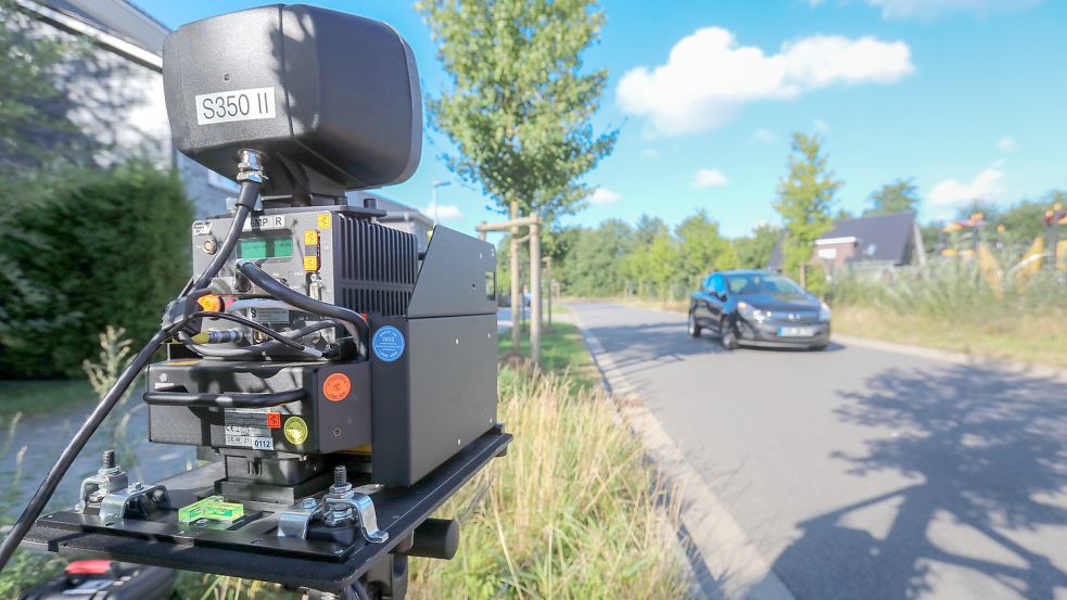 Am Erdbeerweg in Extum wurde dieser Tage ein Wagen mit 68 Stundenkilometern geblitzt – mehr als doppelt so schnell wie erlaubt. Foto: Romuald Banik