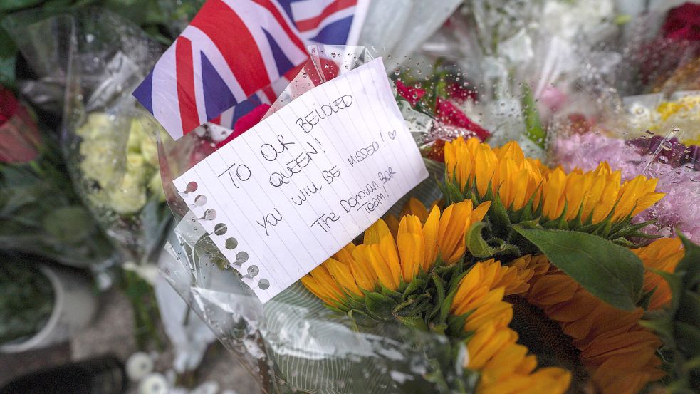 Große Trauer um die Queen: Im Vereinigten Königreich steht das öffentliche Leben still. Foto: imago-images/Richard Washbrooke