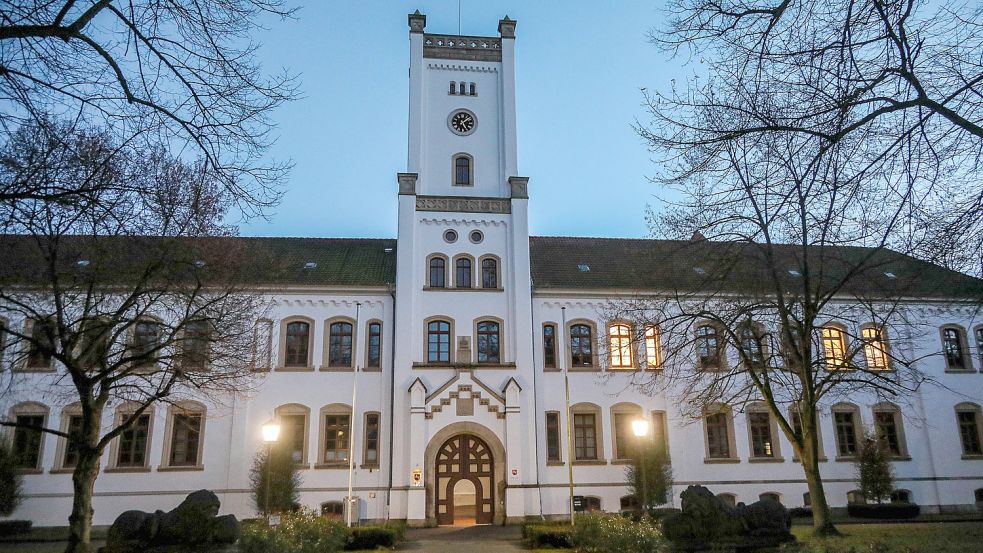 Das Auricher Schloss, in dem das Landgericht seinen Sitz hat. Foto: Romuald Banik