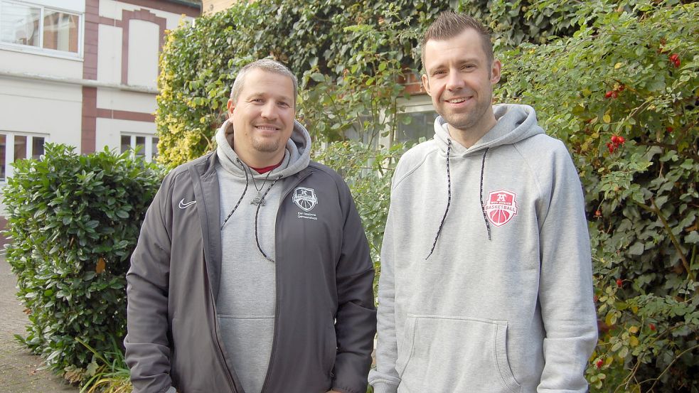 Finn Höncher (links) hat sich schon Spiele vor Ort angesehen. Mit Daniel Wagenschütz leitet er die MTV-Basketball-Abteilung.