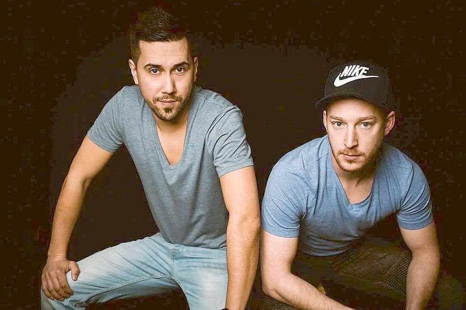 Das „Bow Duo“ ist genauso dabei ...