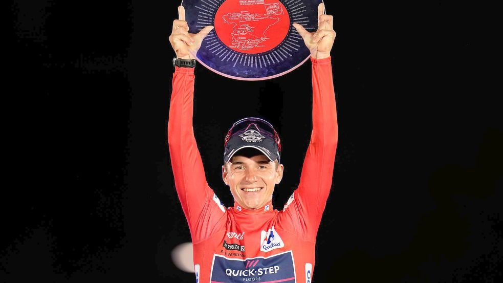 Remco Evenepoel gewann in diesem Jahr die Spanien-Rundfahrt. Foto: Manu Fernandez/AP/dpa