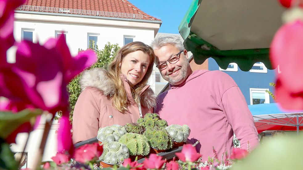 Christine Eden und Jochen Jacobs wollen im neuen Geschäft mehr als nur Pflanzen anbieten. Foto: Romuald Banik
