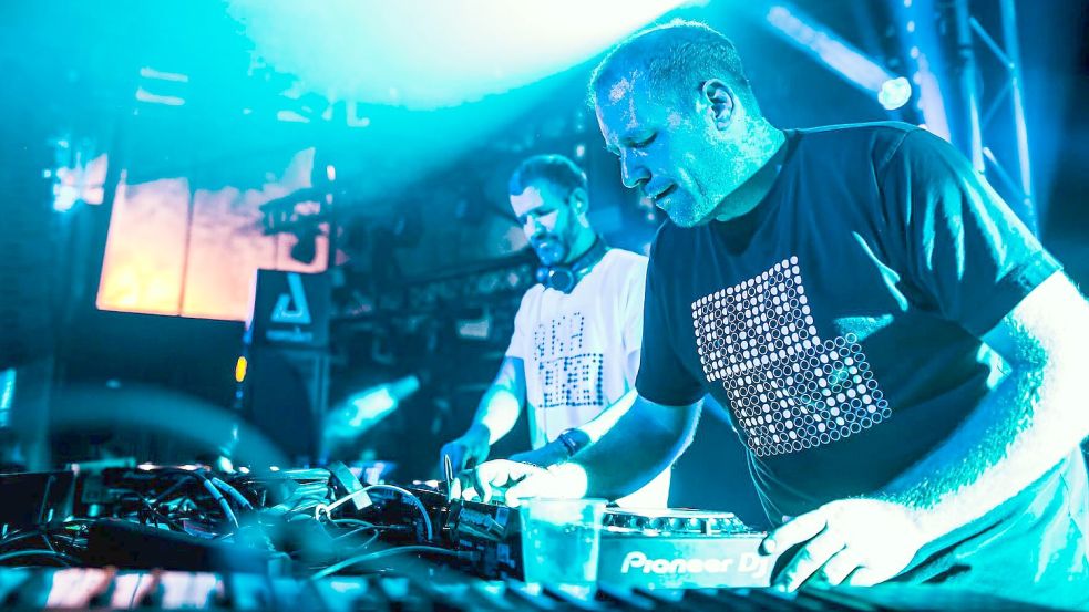 Holger Kampling ist Teil des Berliner DJ-Duos „Aka Aka“. Foto: AKA AKA/privat
