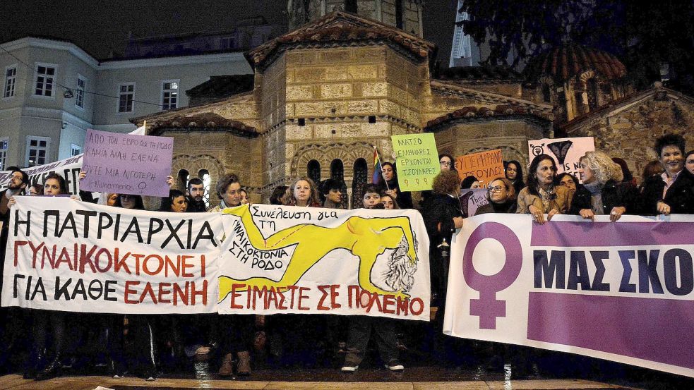 Schon 2018 gab es auf Rhodos Proteste gegen Gewalt gegen Frauen. Foto: DPA