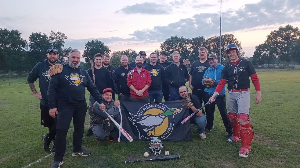 Die Eastfrisian Ducks haben Gefallen an einer anderen amerikanischen Sportart gefunden und schon ein wenig trainiert. Foto: privat