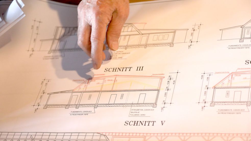 So soll die hintere Halle des Schützenhauses aufgestockt werden. Foto: Romuald Banik