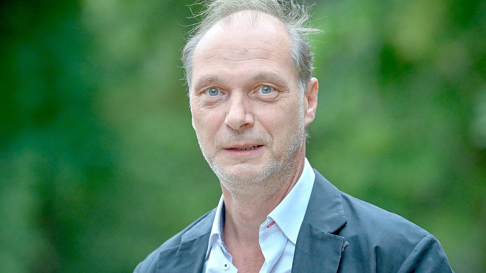 Schauspieler Martin Brambach macht sich Sorgen um unsere Demokratie. Foto: dpa/Patrick Pleul