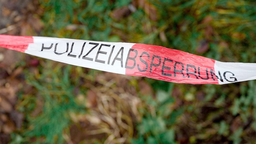 Absperrband Foto: Daniel Vogl/dpa/Symbolbild