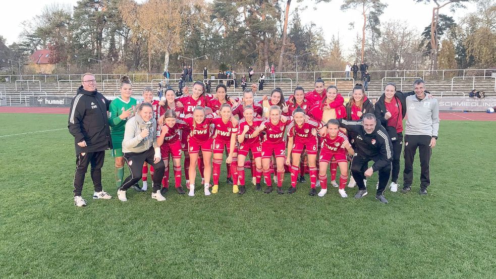 Und wieder durften die Auricherinnen jubeln. Diesmal nach ihrem Sieg im Spitzenspiel bei Hertha Zehlendorf Berlin. Foto: privat