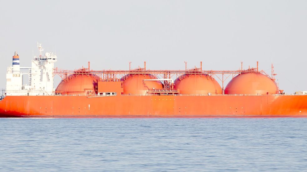 Transportiert das auf minus 160 gekühlte LNG: Ein Tanker. Foto: Imago Images/Michiel Andreas Klootwijk