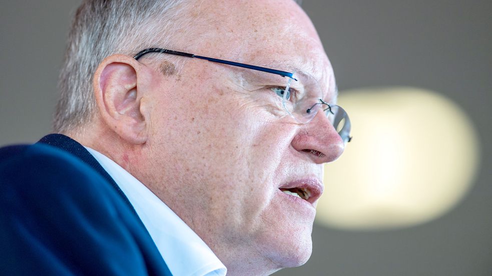 Hat kein Verständnis für rechtswidrige Klima-Proteste: Niedersachsens Ministerpräsident Stephan Weil (SPD), Foto: Lino Mirgeler/dpa
