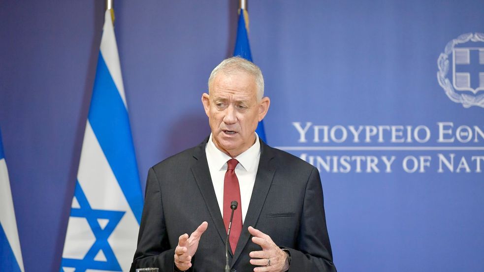 Israels Verteidigungsminister Benny Gantz während einer Pressekonferenz. Foto: Michael Varaklas/AP/dpa