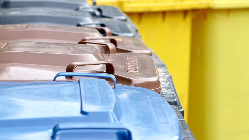 Die Abholung der Mülltonnen im Landkreis Aurich wird 2023 teurer. Symbolfoto: Pixabay