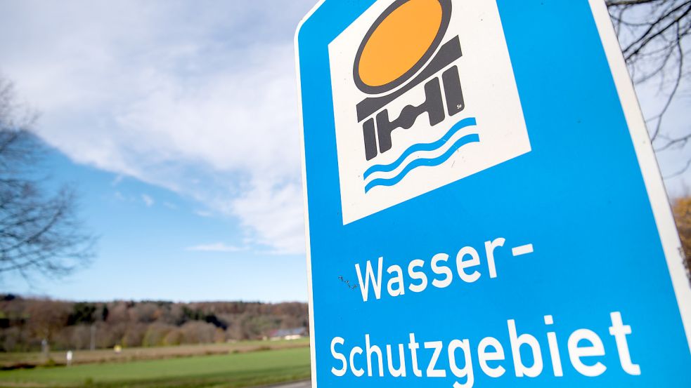 Die Gasbohrung in Engerhafe liegt in einem Wasserschutzgebiet. Foto: DPA