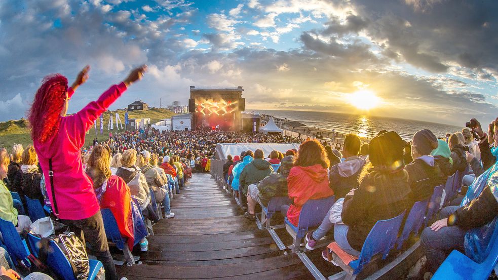 Die Summertime-Arena wird direkt am Nordstrand aufgebaut. Foto: Summertime@norderney