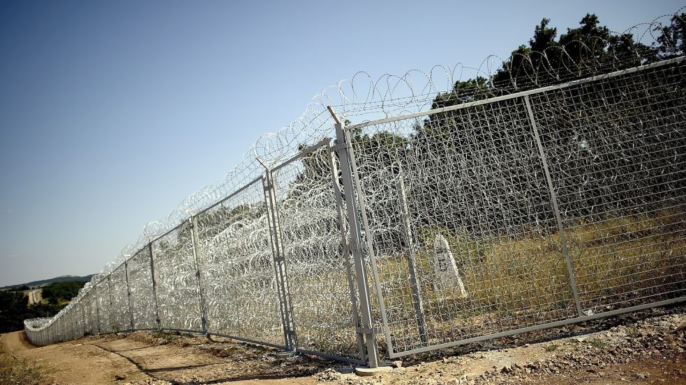An der bulgarisch-türkischen Grenze soll ein Flüchtling angeschossen worden sein. Foto: picture alliance / dpa | VASSIL DONEV