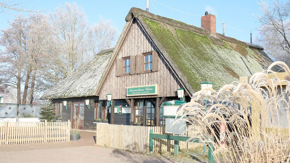 Das Meerwarthaus Ubben gehört zu den markantesten Gebäuden am Großen Meer. Foto: Romuald Banik