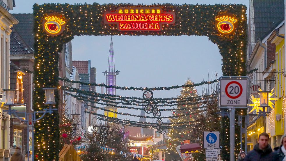 Der Auricher Weihnachtszauber macht am 24. und 25. Dezember Pause. Dann geht es vier Tage lang weiter. Foto: Romuald Banik