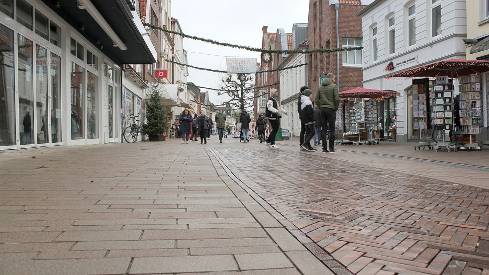 So sieht das neue Pflaster in der Osterstraße aus. Die Feinarbeiten werden allerdings erst im nächsten Jahr gemacht. Foto: Karin Böhmer