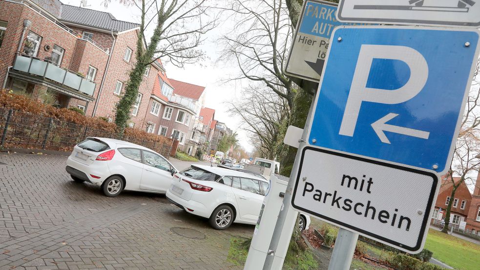 Ab dem ersten Januar muss werktags wieder bis 17 Uhr fürs Parken gezahlt werden, sonnabends bis 13 Uhr. Foto: Romuald Banik