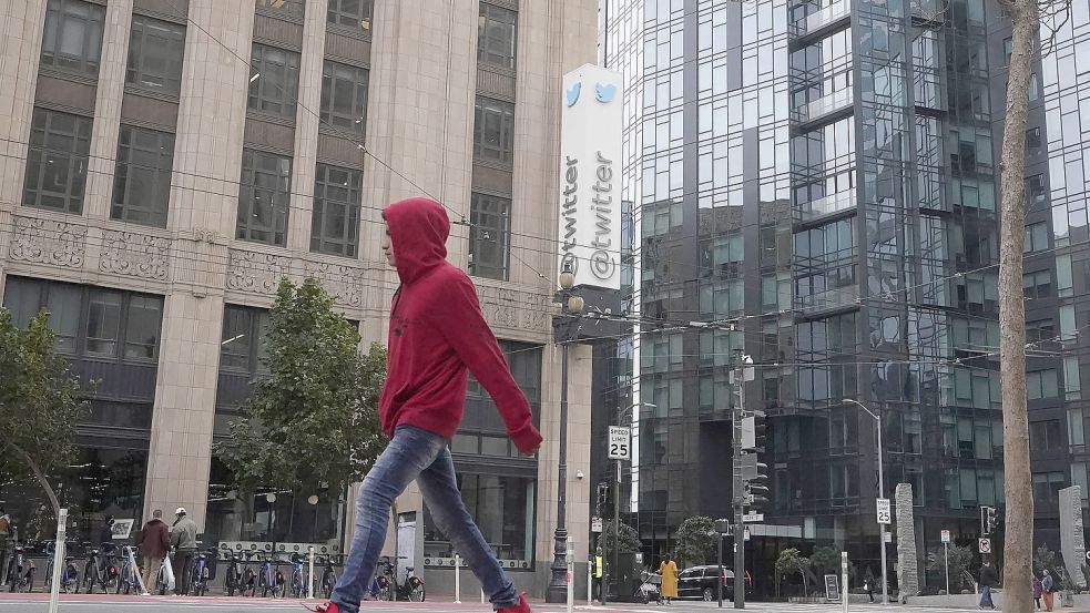 Laut Mitarbeitern sind die Arbeitsbedingungen bei Twitter äußerst schlecht. Foto: dpa/AP/Jeff Chiu