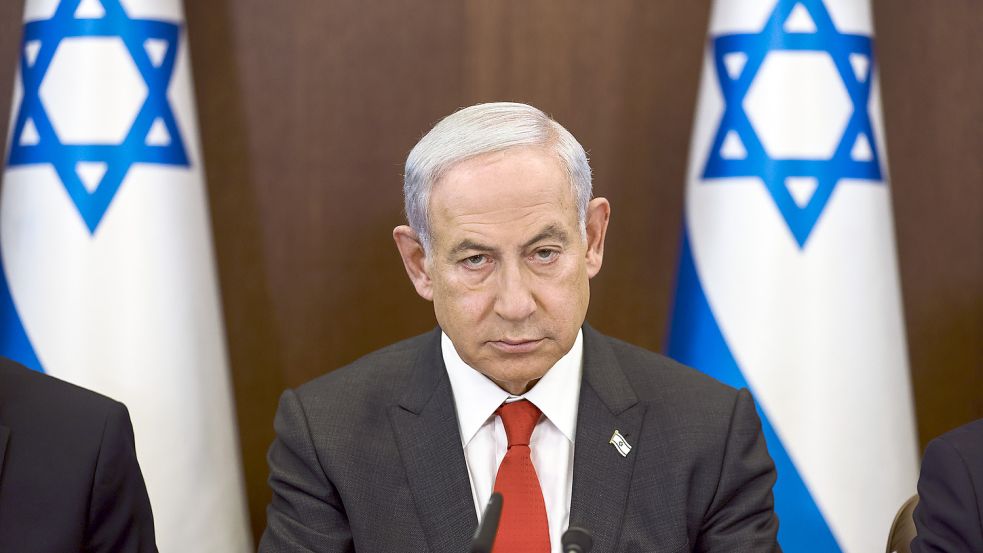Benjamin Netanjahu, Israels Premierminister, leitet nun eine neue, rechtskonservative Koalition an. Foto: AP/dpa/Ronen Zvulun