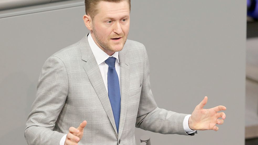 Der CSU-Politiker Wolfgang Stefinger hat öffentlich seine Liebe zu Sepp Müller (CDU) bekannt gegeben. Foto: dpa/Wolfgang Kumm
