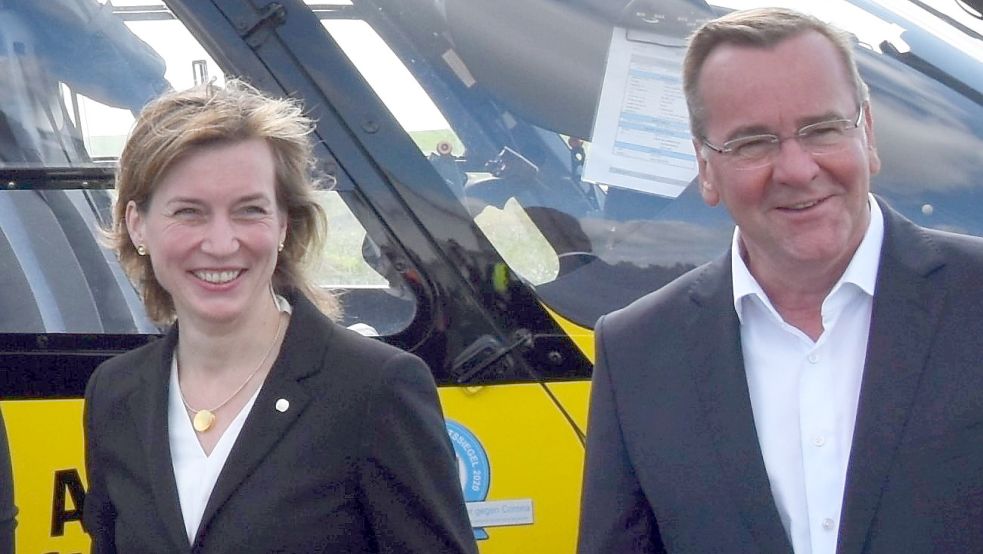 Parlamentarische Staatssekretärin Siemtje Möller mit ihrem künftigen Minister Boris Pistorius bei einem Termin. Foto: privat