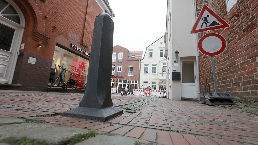In der Kirchstraße, kurz vor der Burgstraße, soll einer der neuen Poller aufgestellt werden. Foto: Romuald Banik