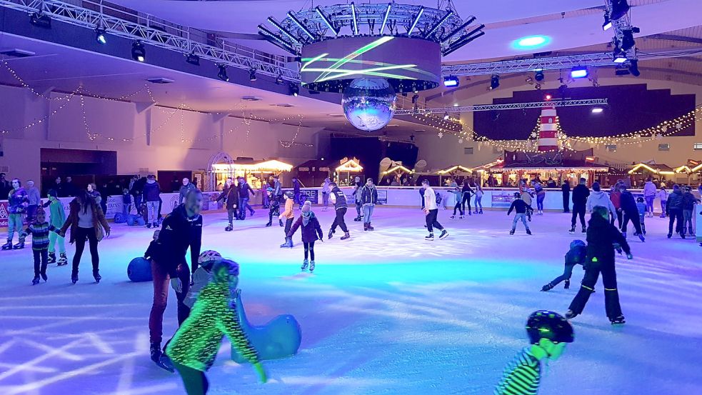 Die „Eiszeit“ hat innerhalb von zweieinhalb Wochen schon mehr als 22.000 Besucher in die Nordseehalle gelockt. Foto: Aiko Recke