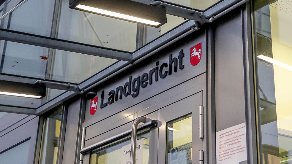 Prozess vor dem Landgericht Lebensgefährtin getötet Angeklagter muss
