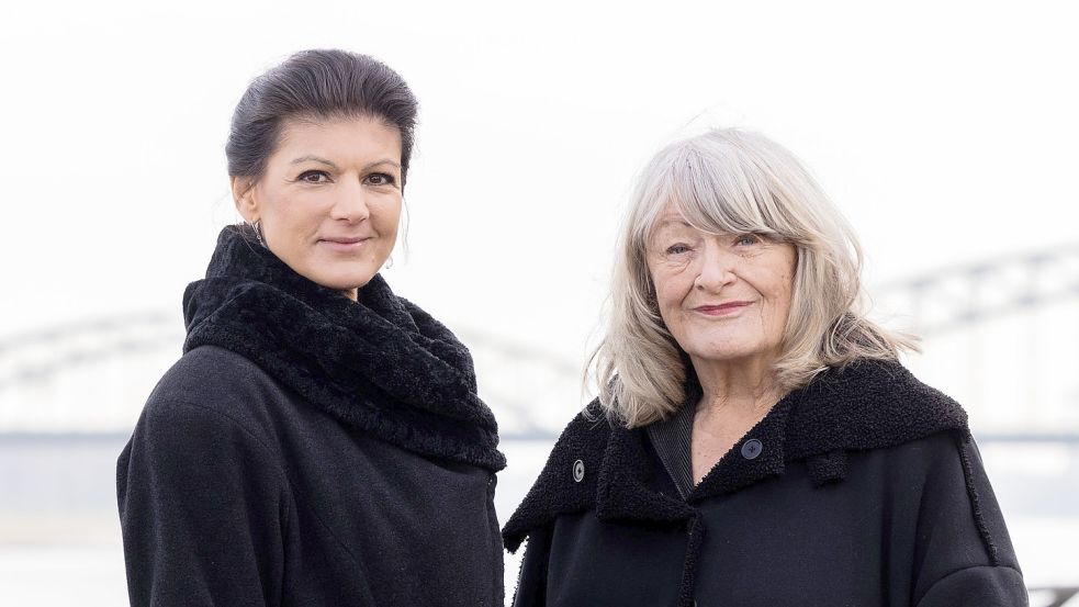 Sahra Wagenknecht (links) und Alice Schwarzer lösten mit ihrem „Manifest für den Frieden“ eine Kontroverse aus. Foto: DPA
